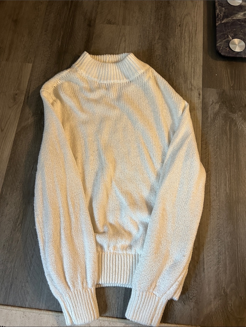 aerie Cream Pullover Mock Neck Sweater